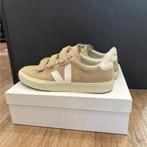 Men’s Veja Beige Suede Sneakers